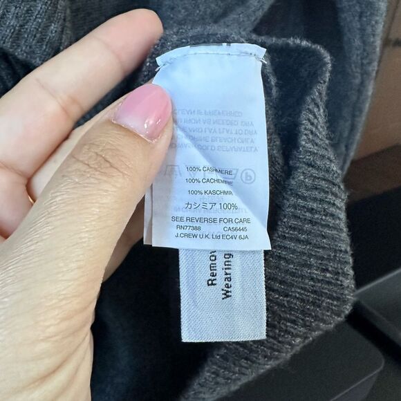 J. Crew Womens Small Gray Cashmere Ruffle Asymmetrical Sweater Jumper - Picture 6 of 7